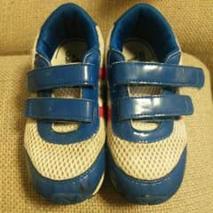 16㎝ アディダススニーカーのサムネイル