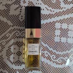 CHANEL N°5 EAU DE TOILETTE 香水 100mlのサムネイル