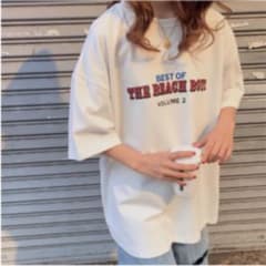 ラウンドネックプルオーバーアルファベットTシャツのサムネイル