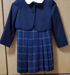 ☆zou様　専用　☆　BURBERRYフォーマルワンピース130Aのサムネイル