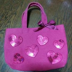 ☆ゆん様 専用☆　カシュカシュ　ハートのバッグのサムネイル