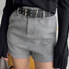 グレー ショートパンツのサムネイル