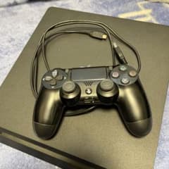 PlayStation4本体＋純正コントローラーのサムネイル