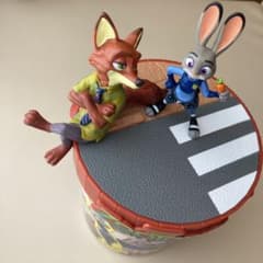 ズートピア ポップコーンバケット ニック ジュディ ディズニー - メルカリ