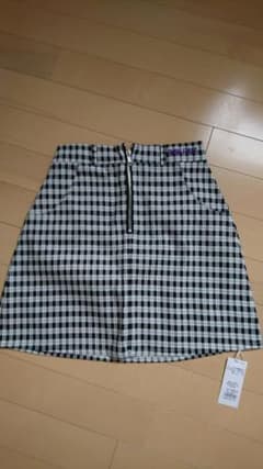 新品☆INGNIfirst☆スカートのサムネイル