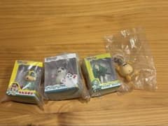 Crayon Shin-chan Gacha Gacha 4-Piece Set