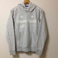 値下げデサント*パーカーのサムネイル