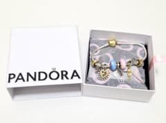 PANDORAパンドラ チャーム９個付きブレスレット　良品　箱付き　44085 PANDORAパンドラ チャーム9個付きブレスレット 良品 箱付き 44085