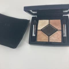 Diorのサムネイル