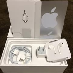 iPhone 純正 正規付属品のサムネイル