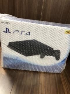 PlayStation4 ジェットブラック500GB CUH2200AB01のサムネイル