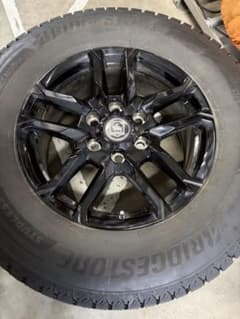 DM-V3スタッドレス265/70R18 ホイール付4本セット ランクル250のサムネイル