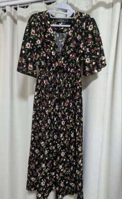 CORNERS 花柄 カシュクール ワンピースのサムネイル