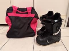 女性用24㎝　Burton Mintスノーボードブーツ（おまけケース） 女性用24㎝ Burton Mintスノーボードブーツ（おまけケース） - メルカリ