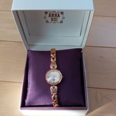 ANNA SUI アナスイ アナログ腕時計 ケース付 - メルカリ