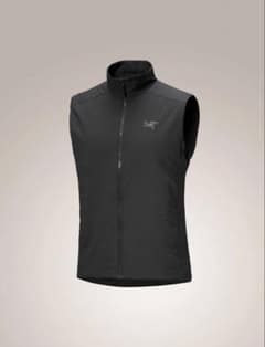 【新品未使用】Arc'teryx ブラック アトム　ベストのサムネイル