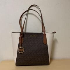 マイケルコース トートバッグのサムネイル