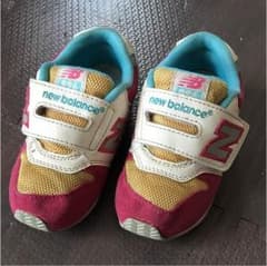 ニューバランス 15センチのサムネイル