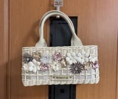 TOCCAトッカ⭐︎かごバッグFLOWER RATTANフラワーモチーフホワイト