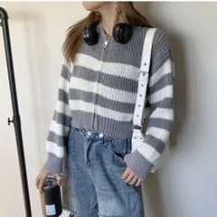 ボーダー柄ジッパーニットトップス　GRLのサムネイル
