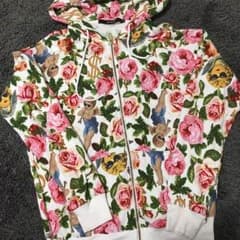 ジョイリッチ花柄パーカーのサムネイル