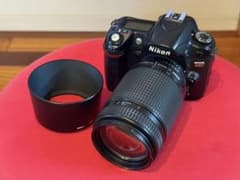 Nikon D80 本体 AF NIKKOR 70-300mm レンズセットのサムネイル