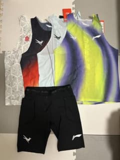新品タグ付き　リーニン　ランニングショーツ　Mサイズ　LI-NING 陸上 LI-NING リーニン 陸上競技用シングレット・ショーツセット - メルカリ