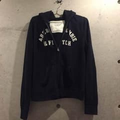アバクロンビー&フィッチ ／ パーカーのサムネイル