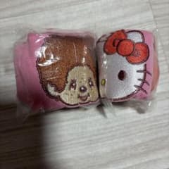 몬치치×헬로 키티 스퀘어 파우치