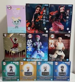 鬼滅の刃 プライズフィギュア・ライト10点まとめ売り - メルカリ