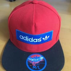 adidas キャップのサムネイル