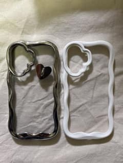 iPhone16用ケースのサムネイル