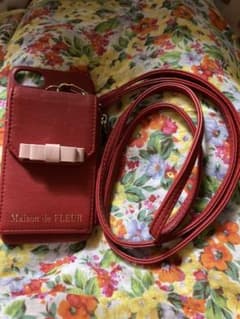 メゾンドフルールiPhoneケースのサムネイル