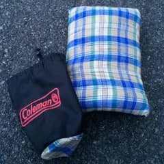 売り切り！Coleman キャンプピローMとハンギングドライネットのサムネイル