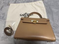 カルボッティ エレナのサムネイル