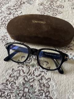 TOM FORD FT5861DB 001 BLACKのサムネイル