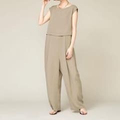 新品 conte 25SS タックノースリーブ オールインワン ベージュ コンテ