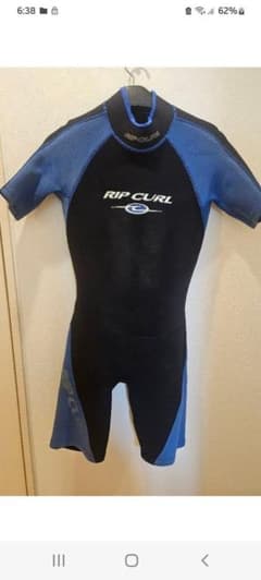 RIP CURL ウェットスーツのサムネイル