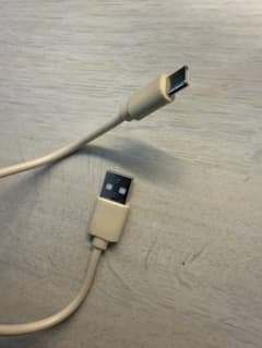 USB Type-C to USB Type-Aのサムネイル