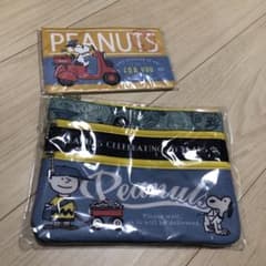 スヌーピー　通帳ケース　スリージップポーチのサムネイル