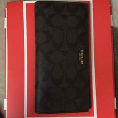 coach長財布のサムネイル