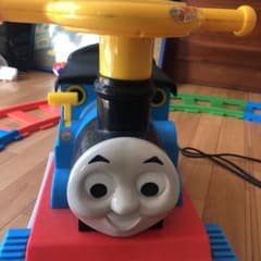 きかんしゃトーマス 乗用玩具のサムネイル