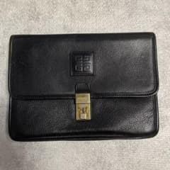 GIVENCHY クラッチバッグ ブラックのサムネイル