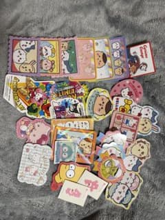 ちいかわ、キティ、などのシールセットのサムネイル