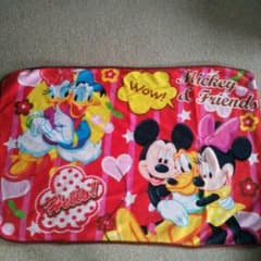 mickeyの膝かけのサムネイル