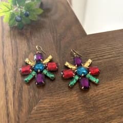 アンティークピアス＊ レトロ ビジュー ゴールド フラワー 大ぶり 神崎