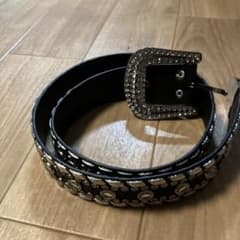 黒いストーン付きバックルベルトのサムネイル