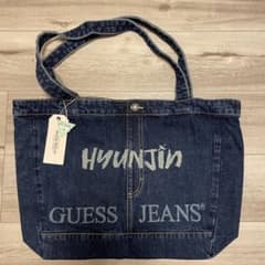 Stray Kids GUESS デニムトート ヒョンジン 刻印 - メルカリ