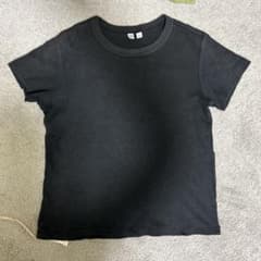 UNIQLO クルーネックTシャツ ブラックのサムネイル