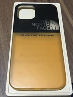 ノースフェイスiPhone12カバーのサムネイル